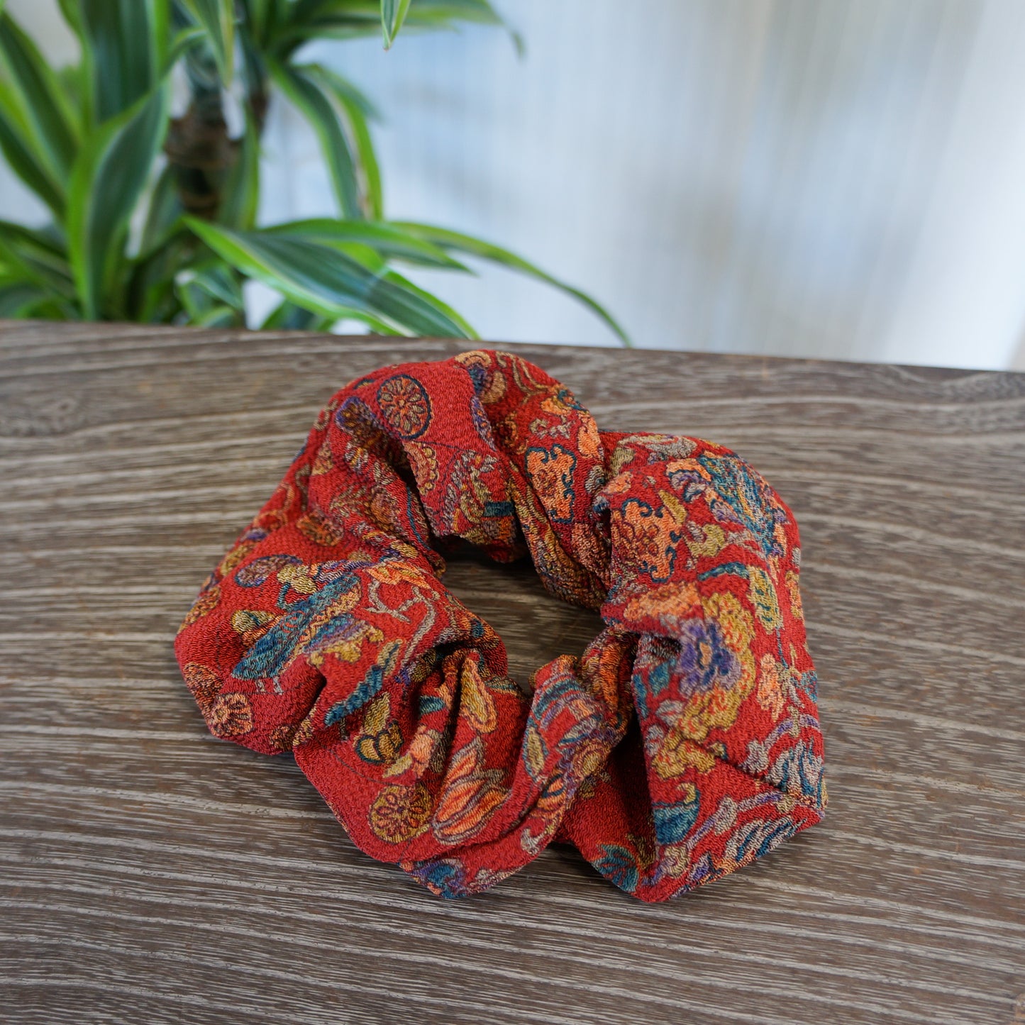 Pre-loved Kimono Scrunchie -Amaterasu-