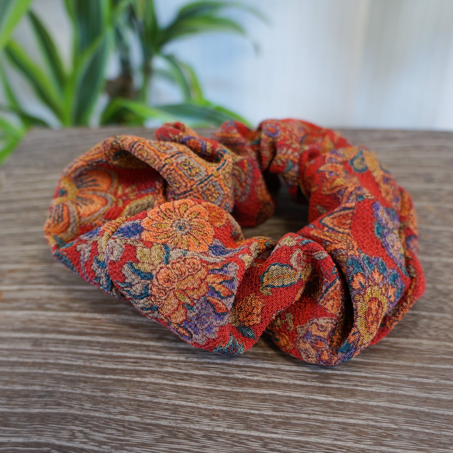 Pre-loved Kimono Scrunchie -Amaterasu-