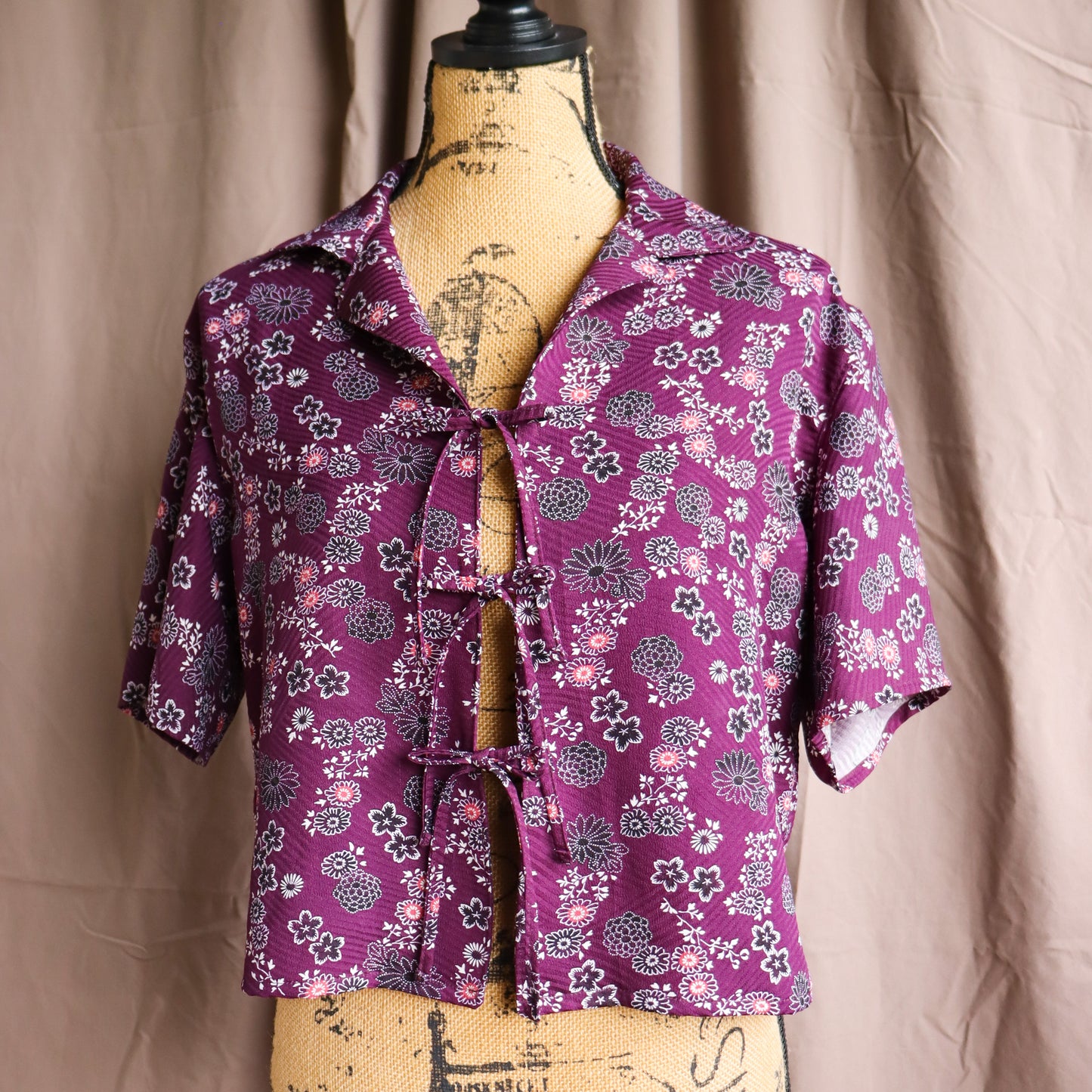 Cropped Front Tie Aoba Shirt-Anemone-