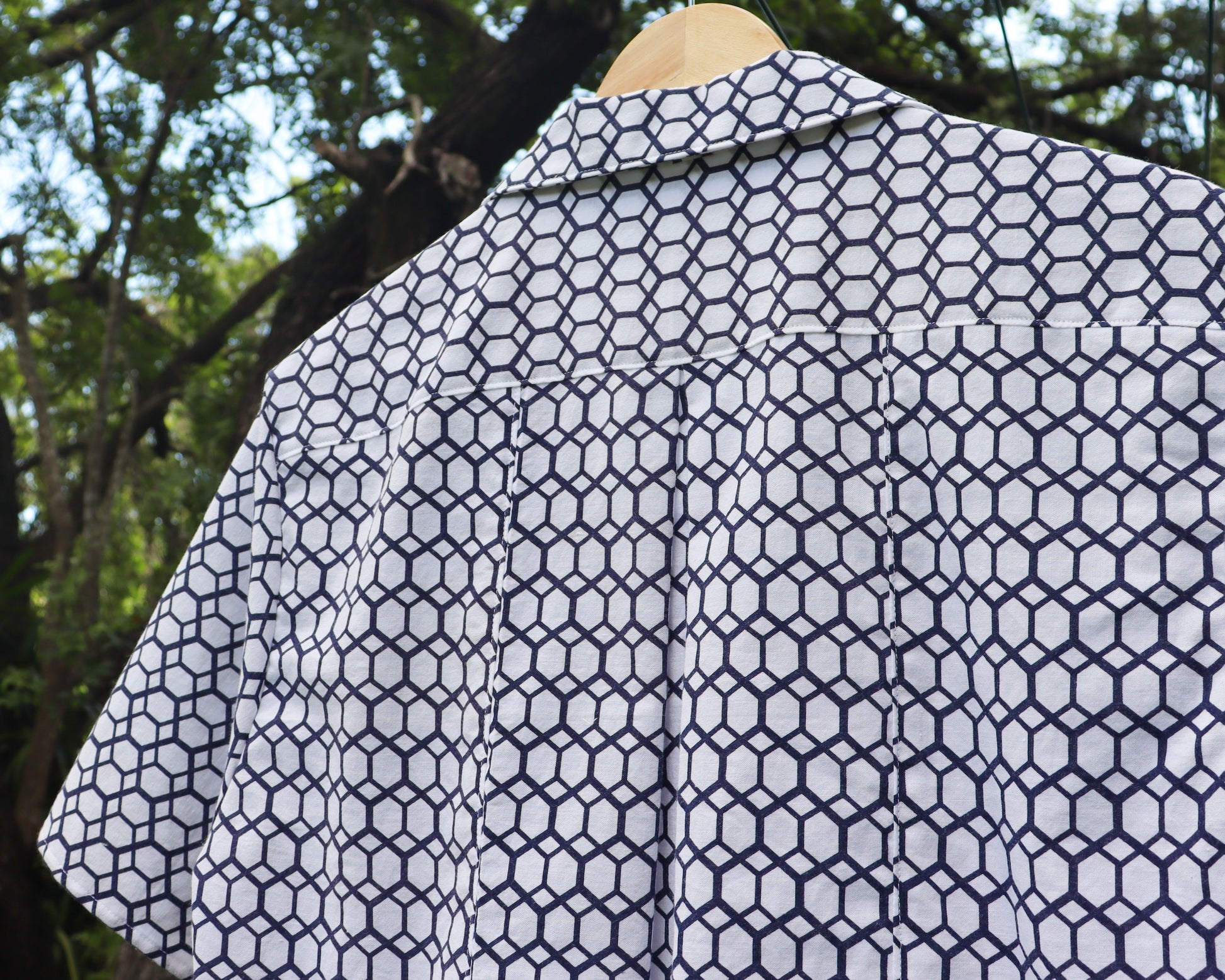 Men's summer shirt made from cotton kimono (yukata). Casual short sleeve shirt. Close up of the back.