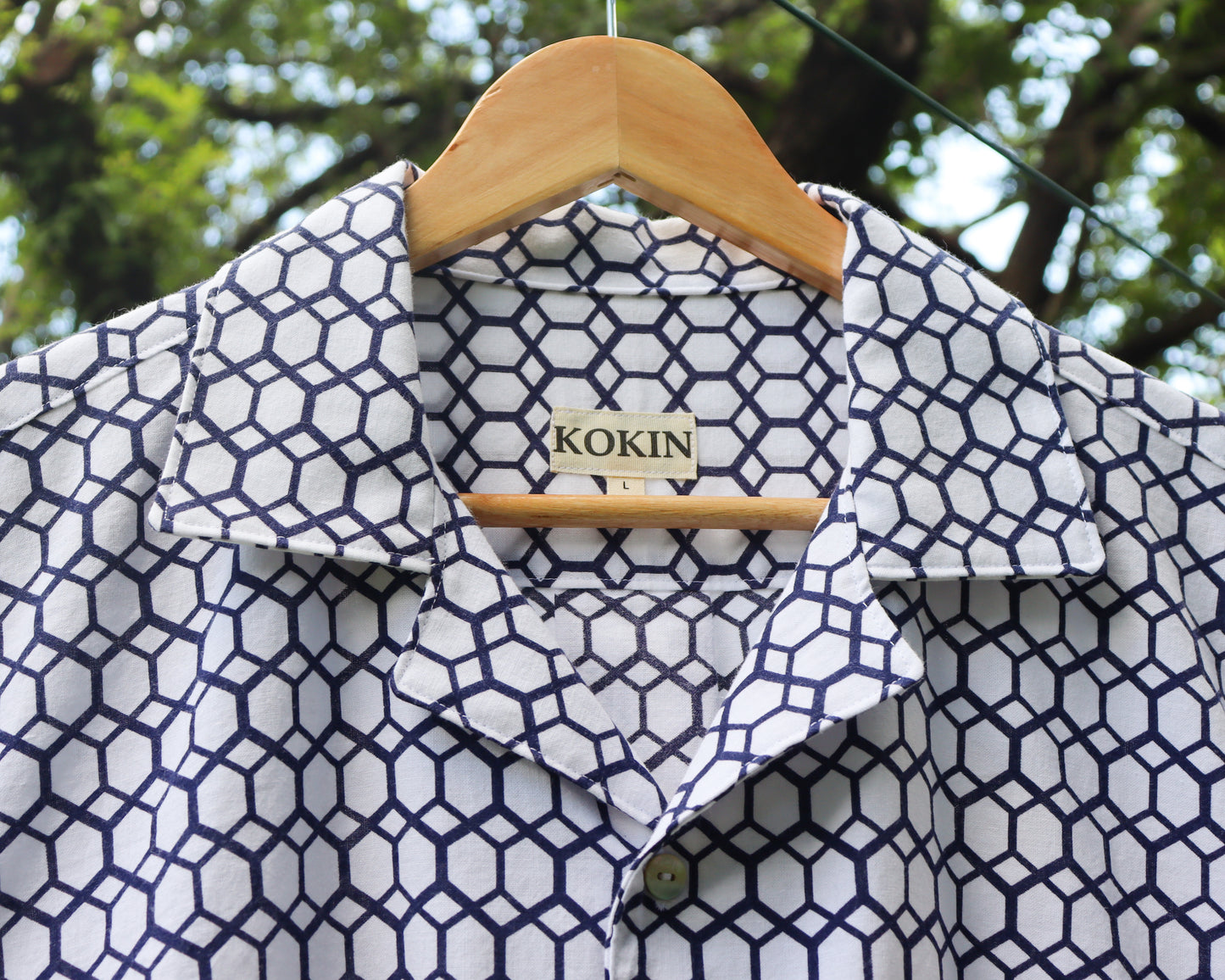 Men's summer shirt made from cotton kimono (yukata). Casual short sleeve shirt.