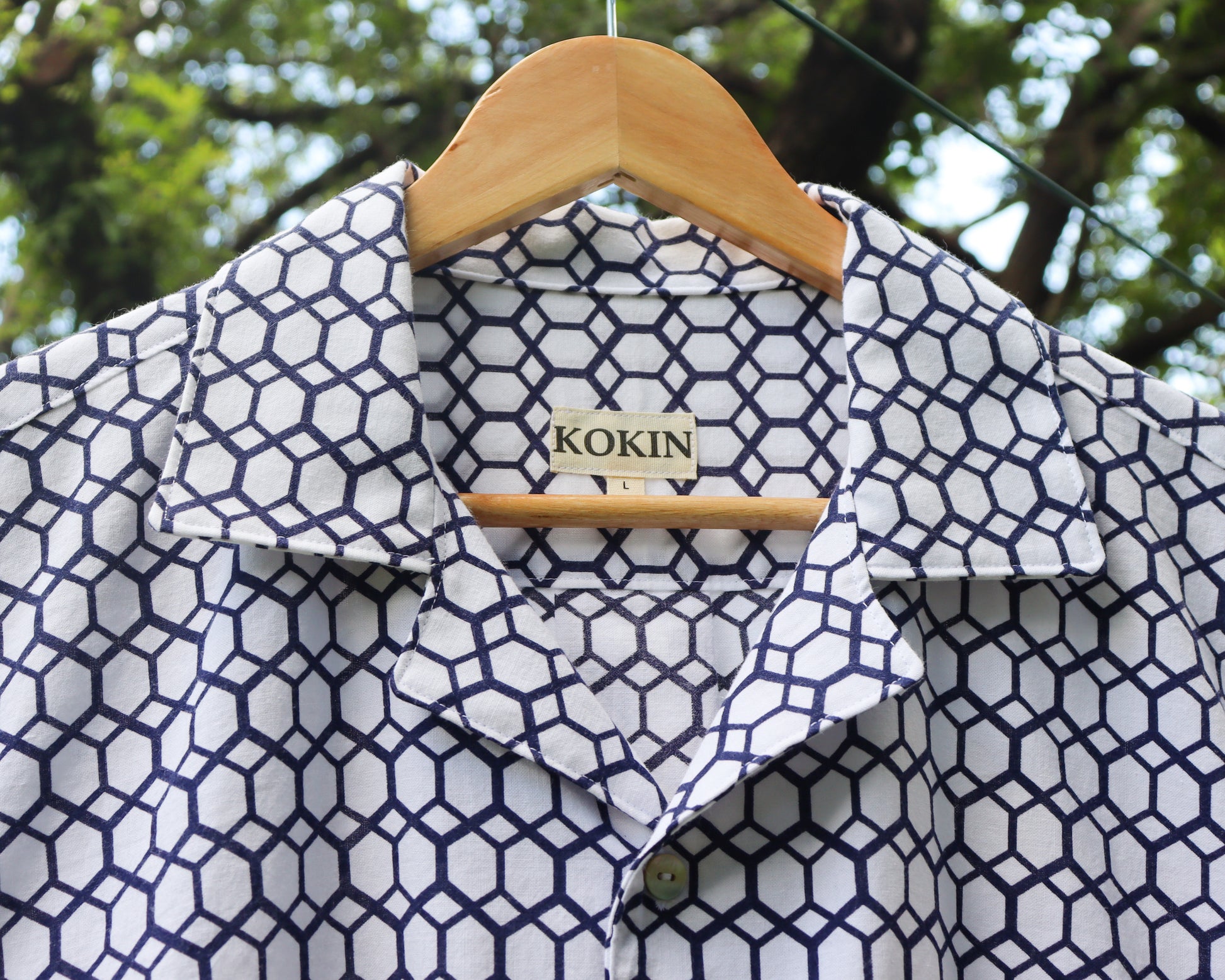 Men's summer shirt made from cotton kimono (yukata). Casual short sleeve shirt.