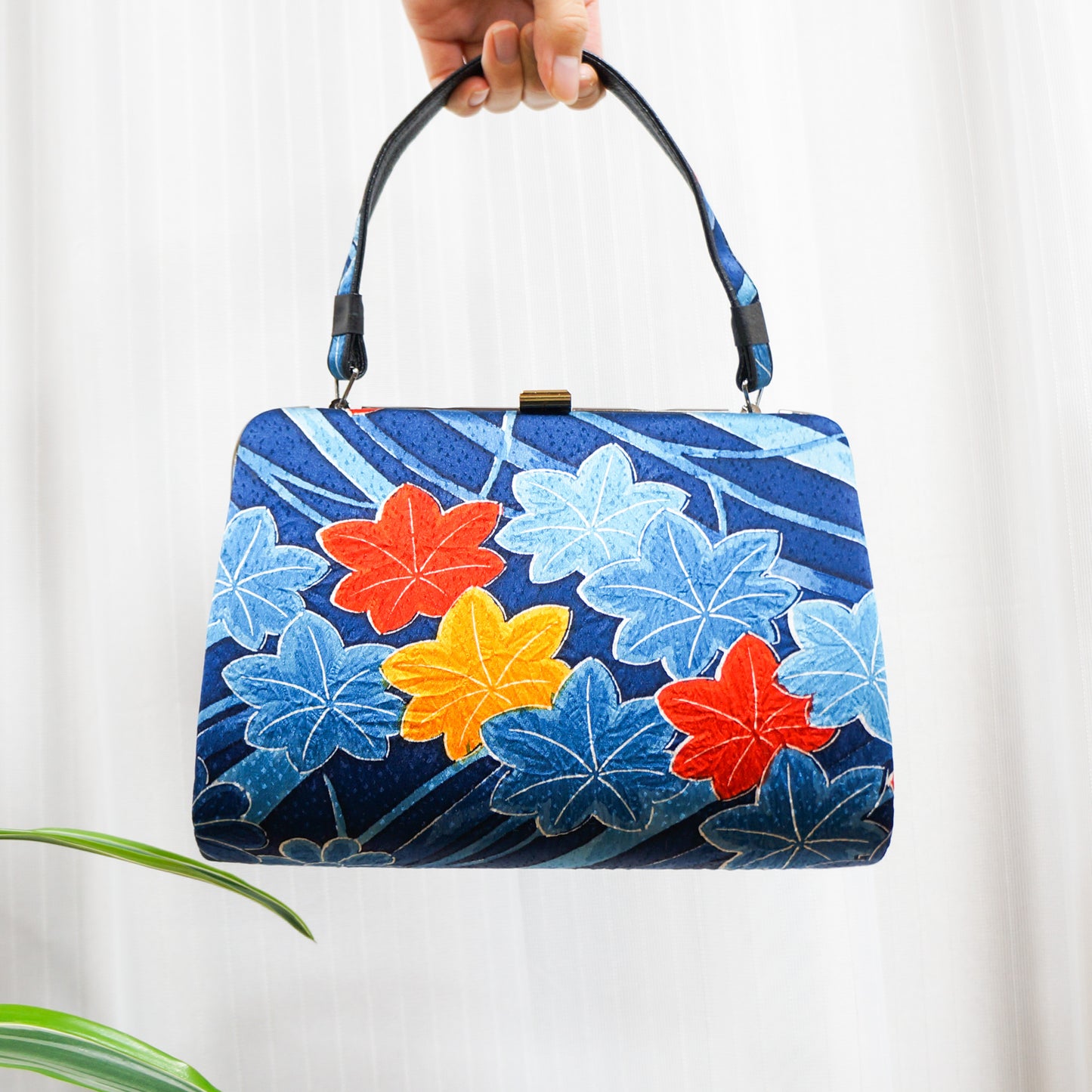 Vintage Gamaguchi Bag -Seiran-