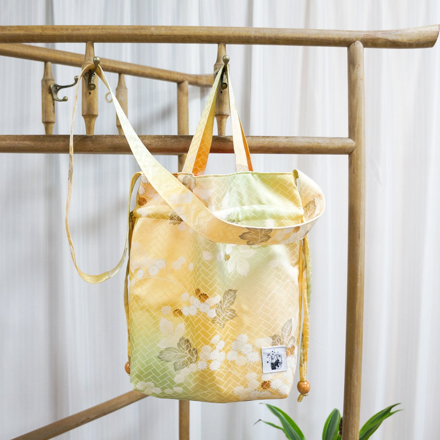 Kinchaku Crossbody Bag -Kogane-