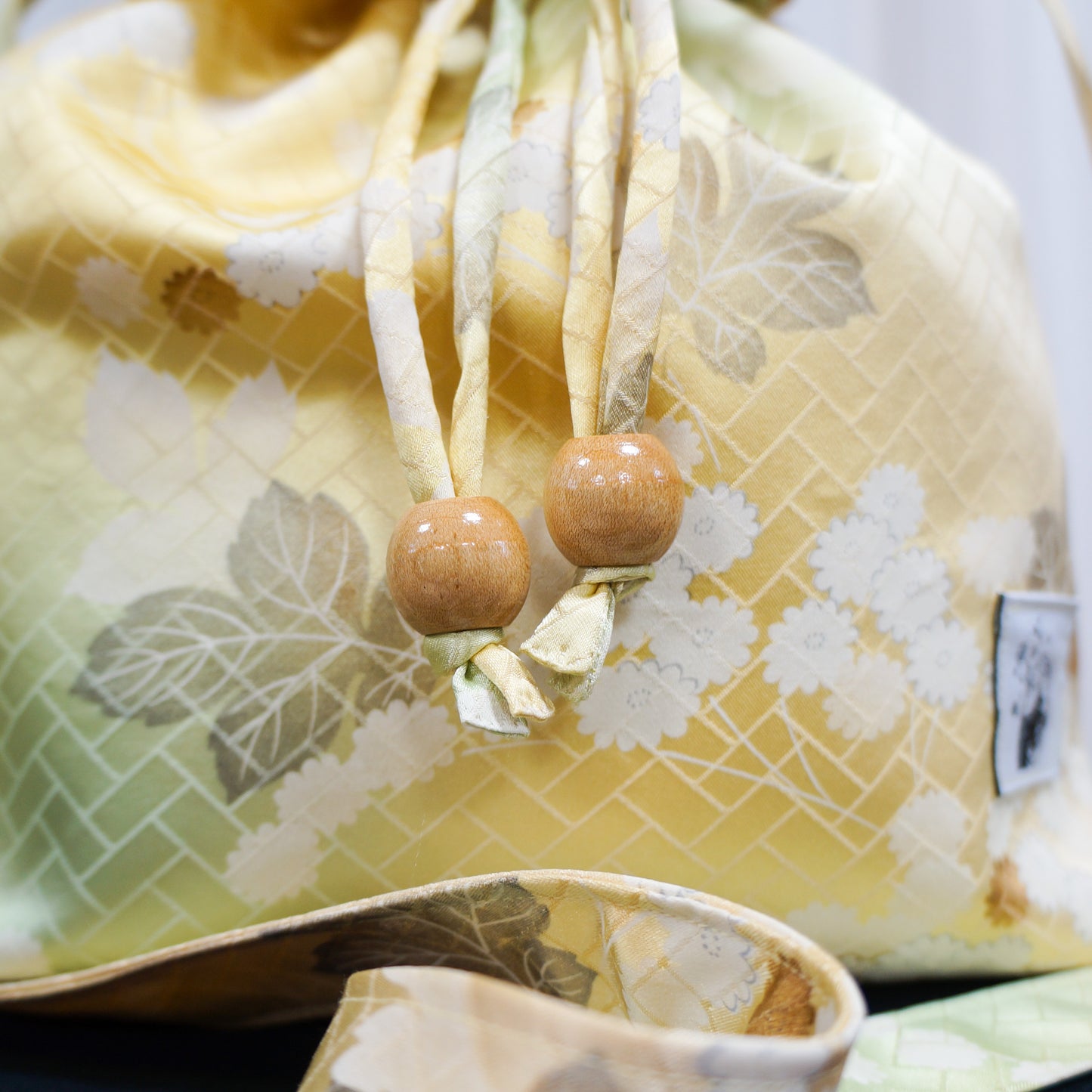 Kinchaku Crossbody Bag -Kogane-