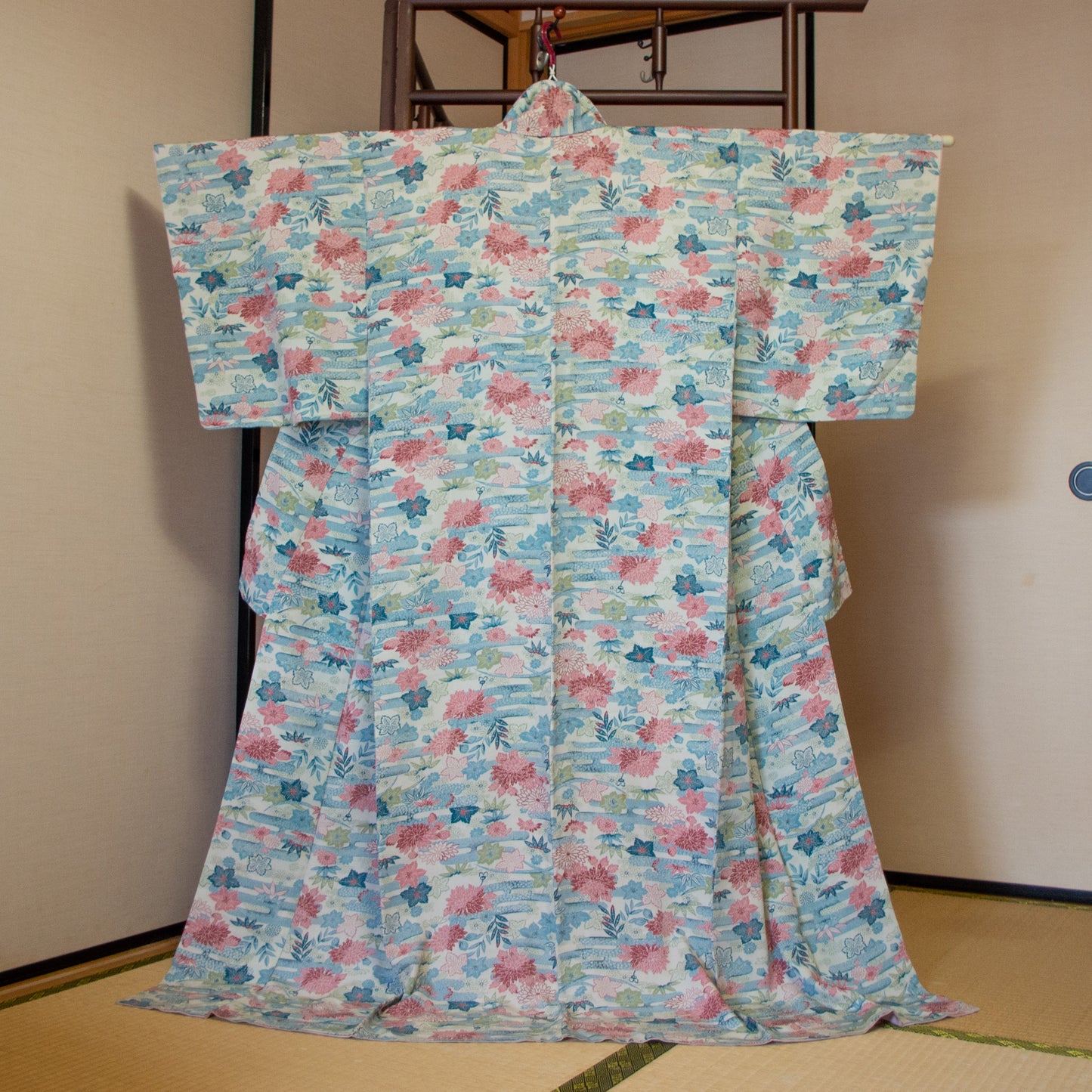 Cropped Aoba Shirt -Koko-