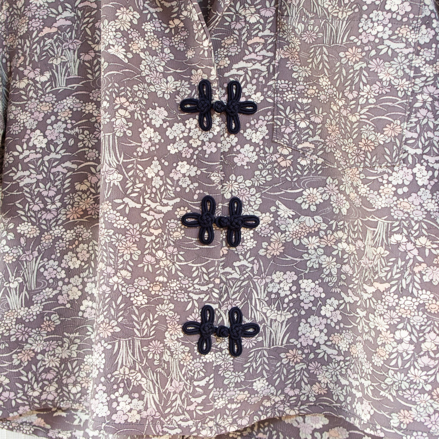 Cropped Aoba Shirt -Kakitsubata-
