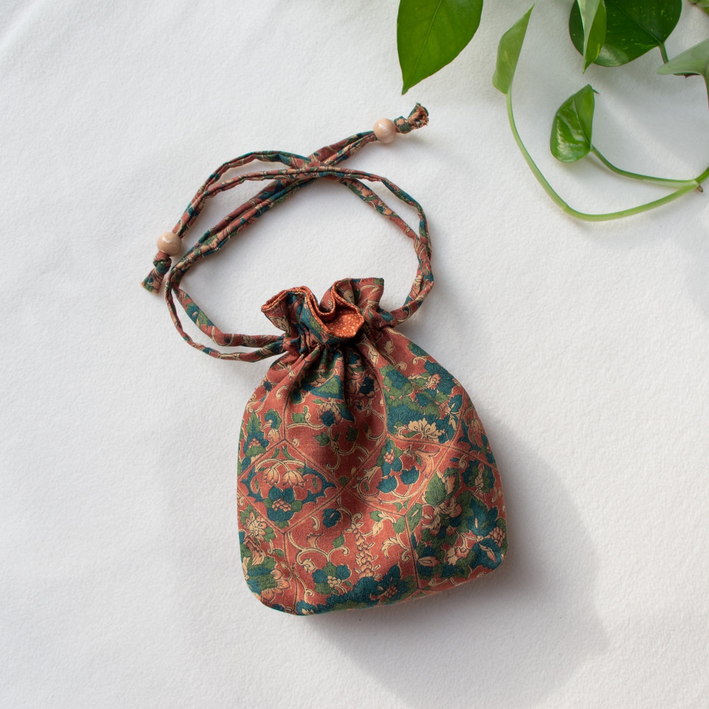 Mini Kinchaku Bag -Hasu-