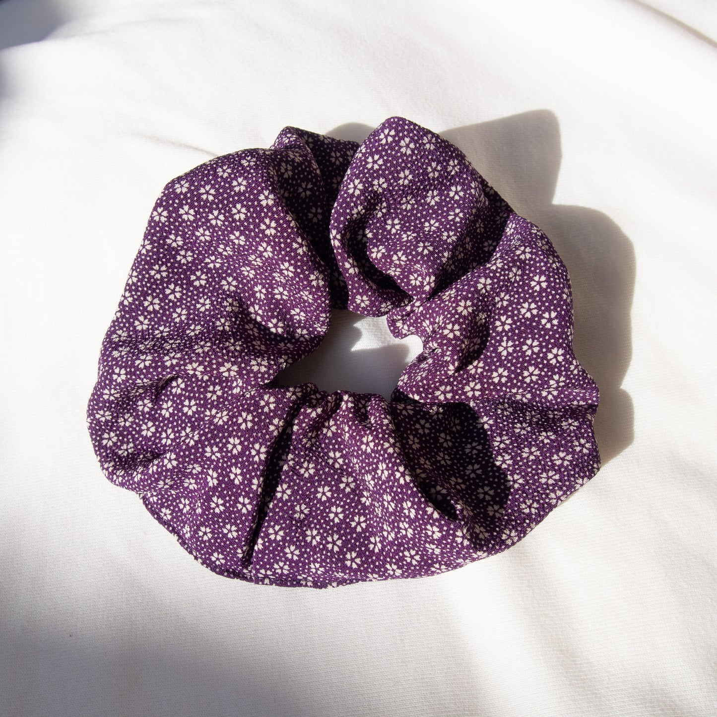 Pre-loved Kimono Scrunchie -Budo-