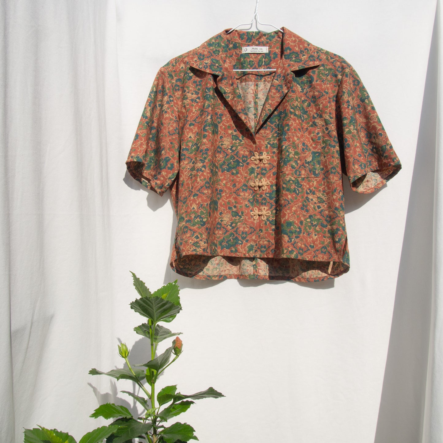 Cropped Aoba Shirt -Hasu-