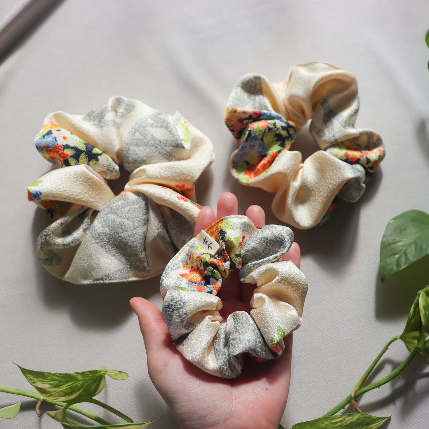 Pre-loved Kimono Scrunchies -Kanzashi-