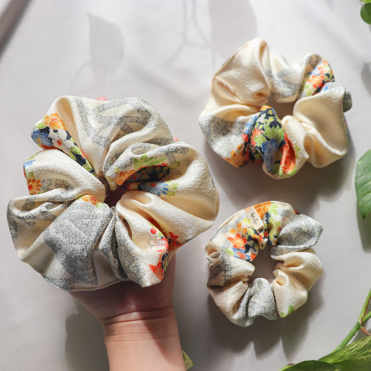Pre-loved Kimono Scrunchies -Kanzashi-
