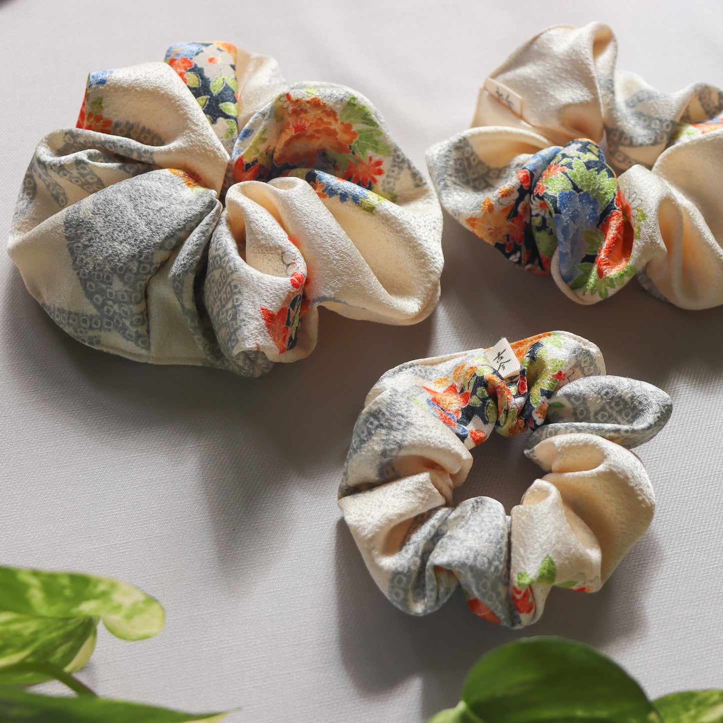 Pre-loved Kimono Scrunchies -Kanzashi-