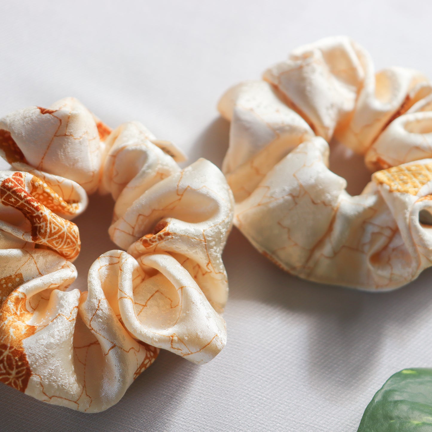 Pre-loved Kimono Scrunchies -Kinpaku-
