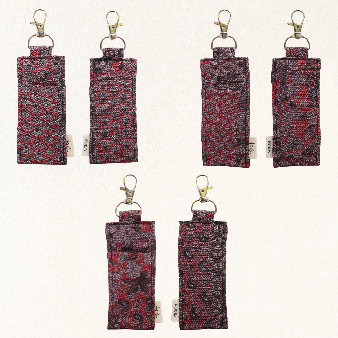 Lipstick Holder Keychain -Shuka-