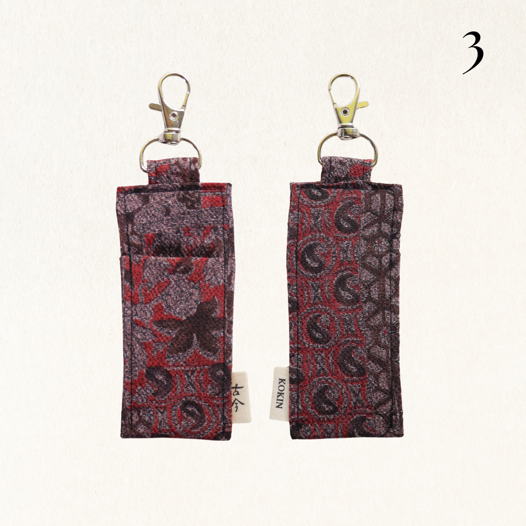 Lipstick Holder Keychain -Shuka-