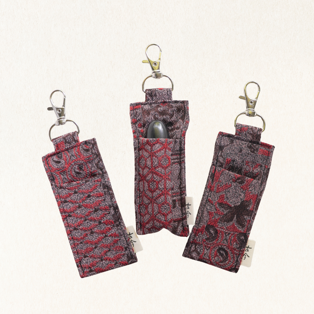 Lipstick Holder Keychain -Shuka-