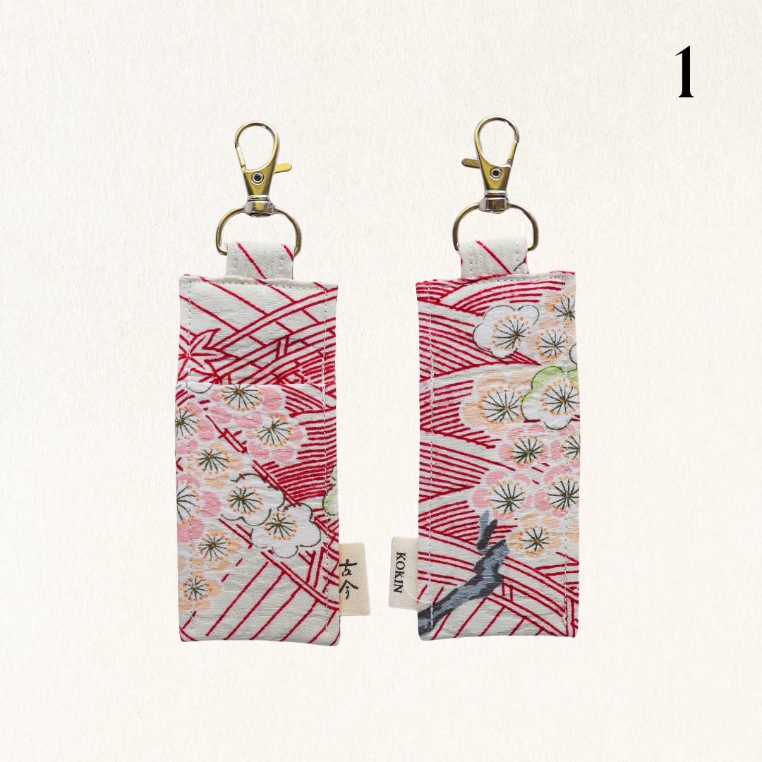 Lipstick Holder Keychain -Toka-