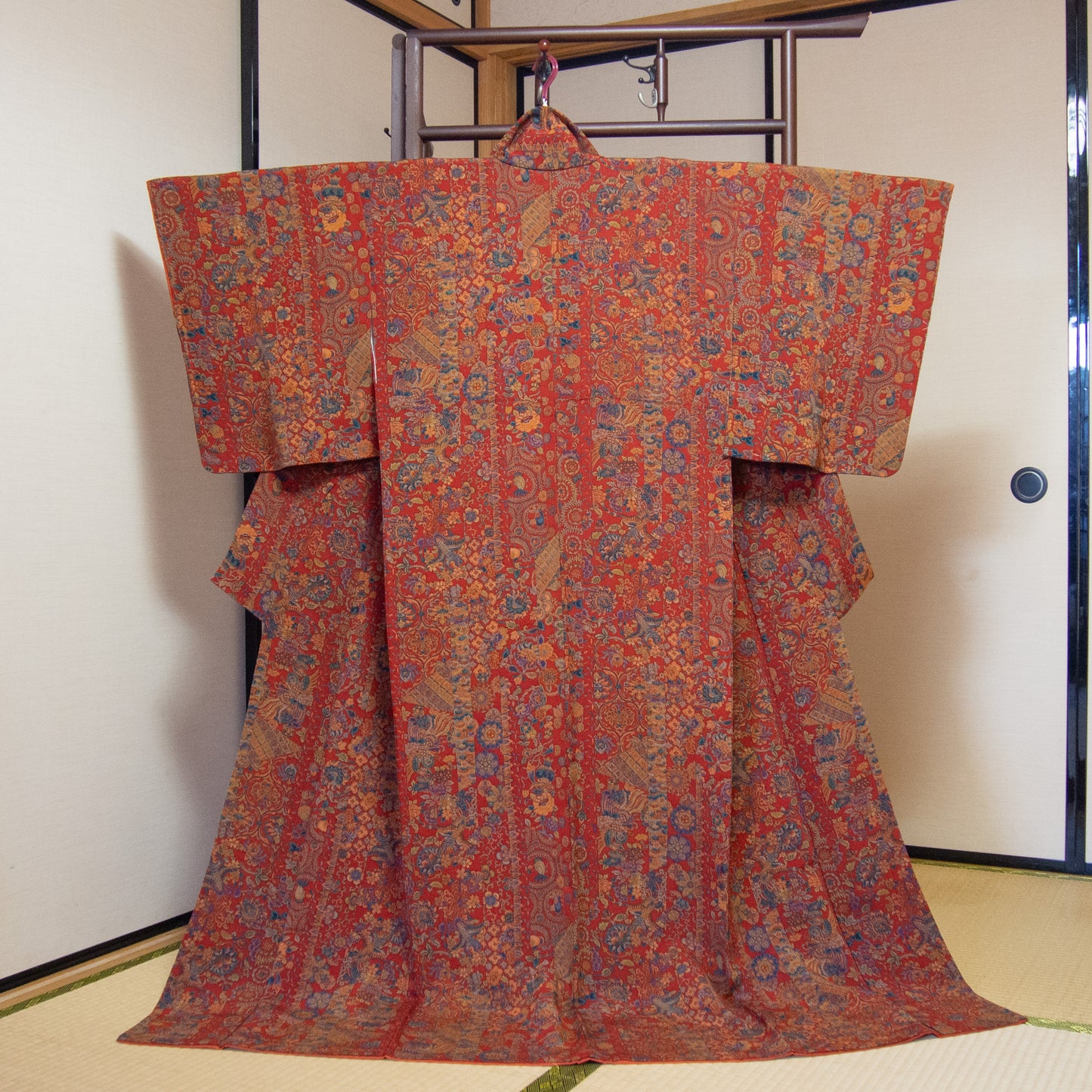 Pre-loved Kimono Scrunchie -Amaterasu-