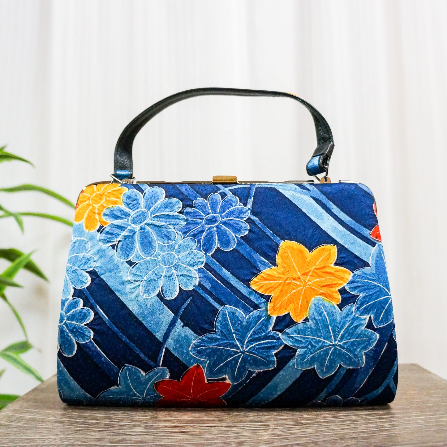 Vintage Gamaguchi Bag -Seiran-