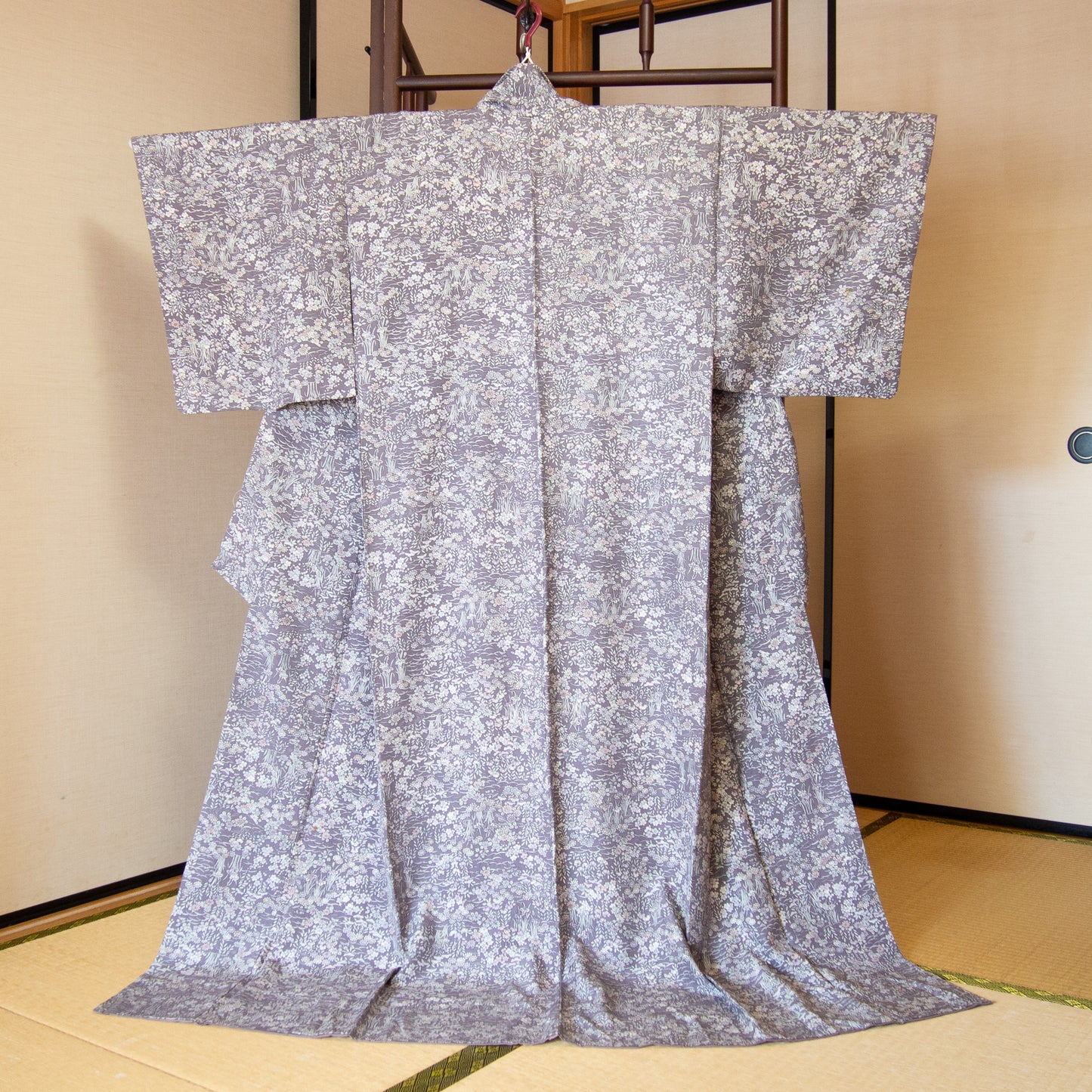 Cropped Aoba Shirt -Kakitsubata-