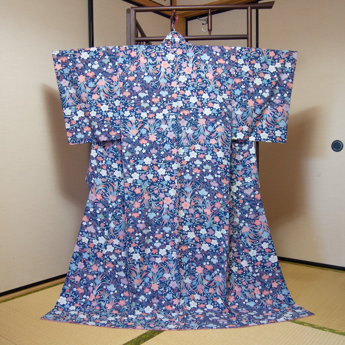 Pre-loved Kimono Scrunchie -Hotaru-